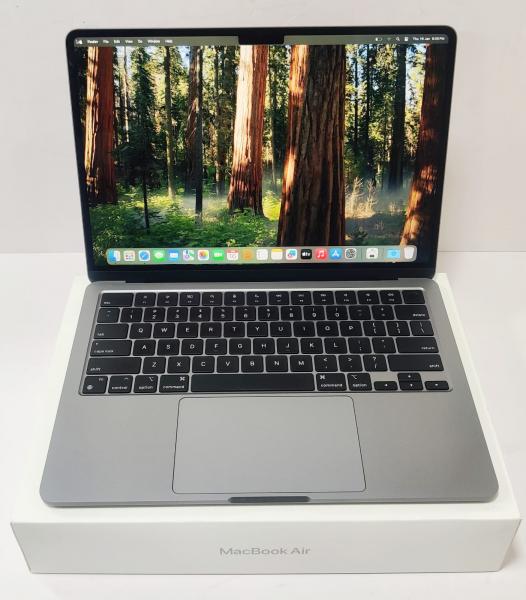 Apple macbook air m2 8gb ram 512gb ssd 13.6inch 2022 (MLXX3HN/A)